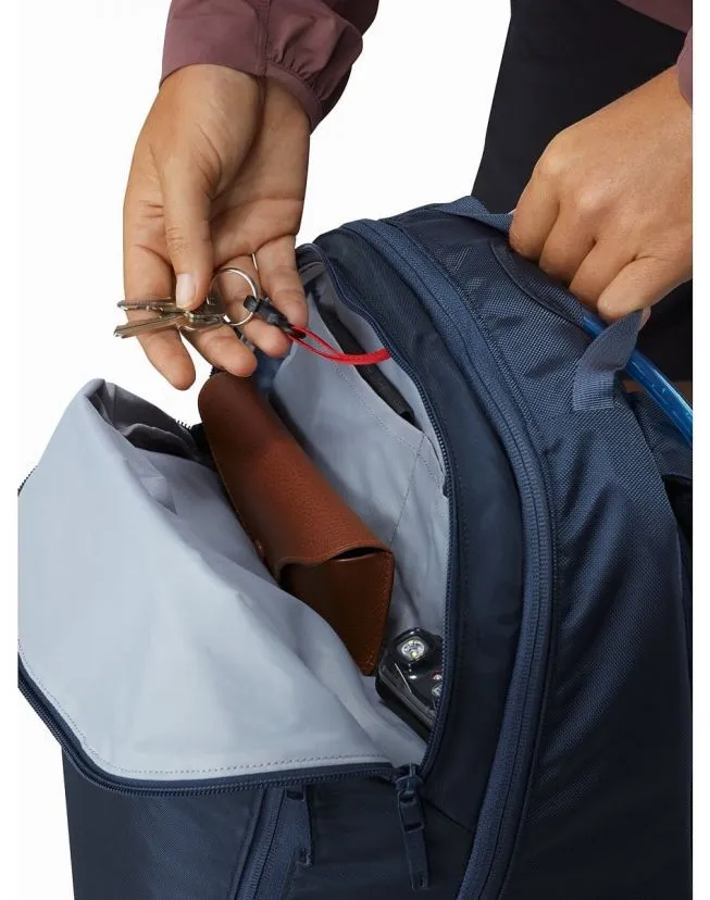Arc'teryx Mantis 26 zaino per il tempo libero con porta pc