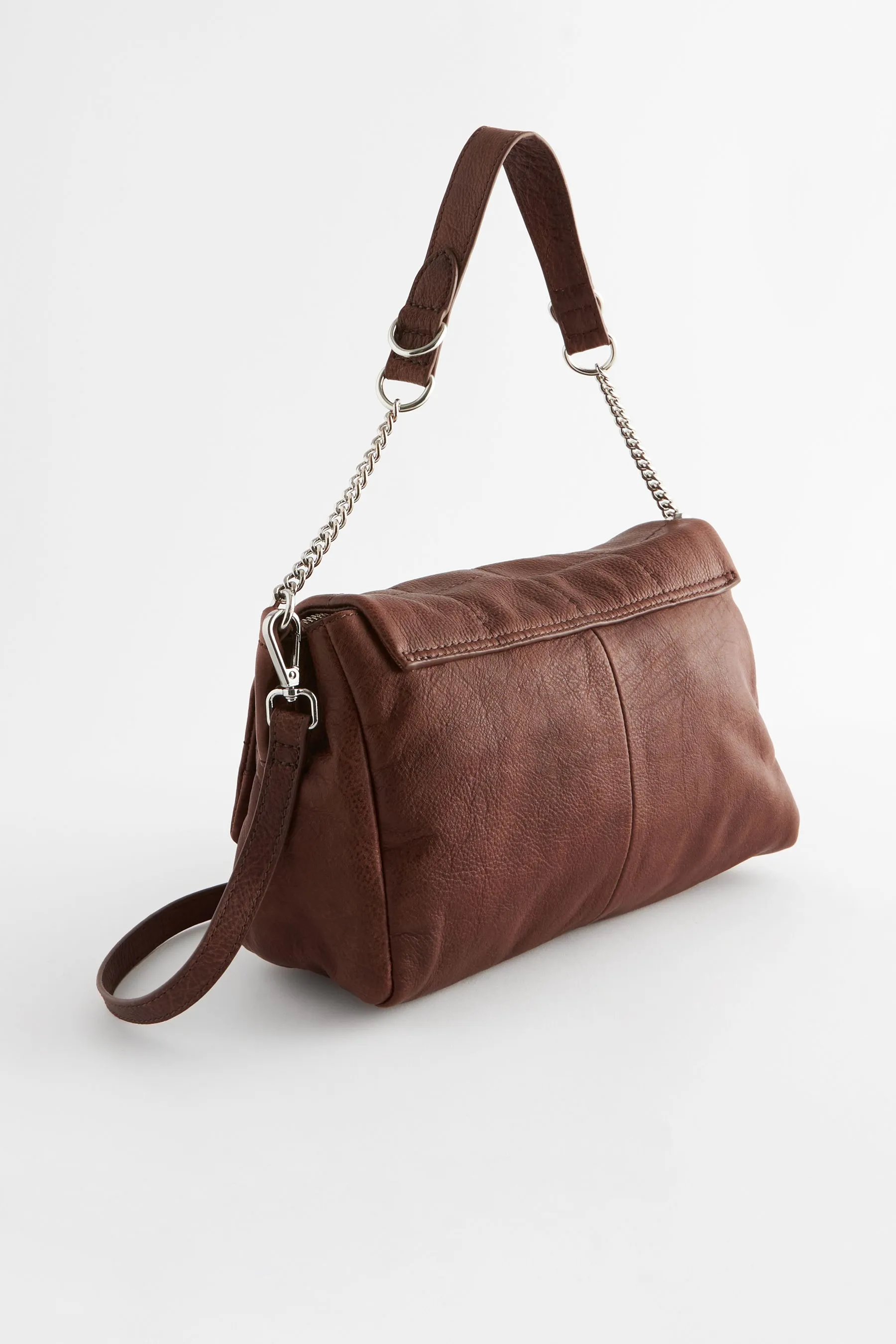 Borsa a tracolla in pelle trapuntata con catena    