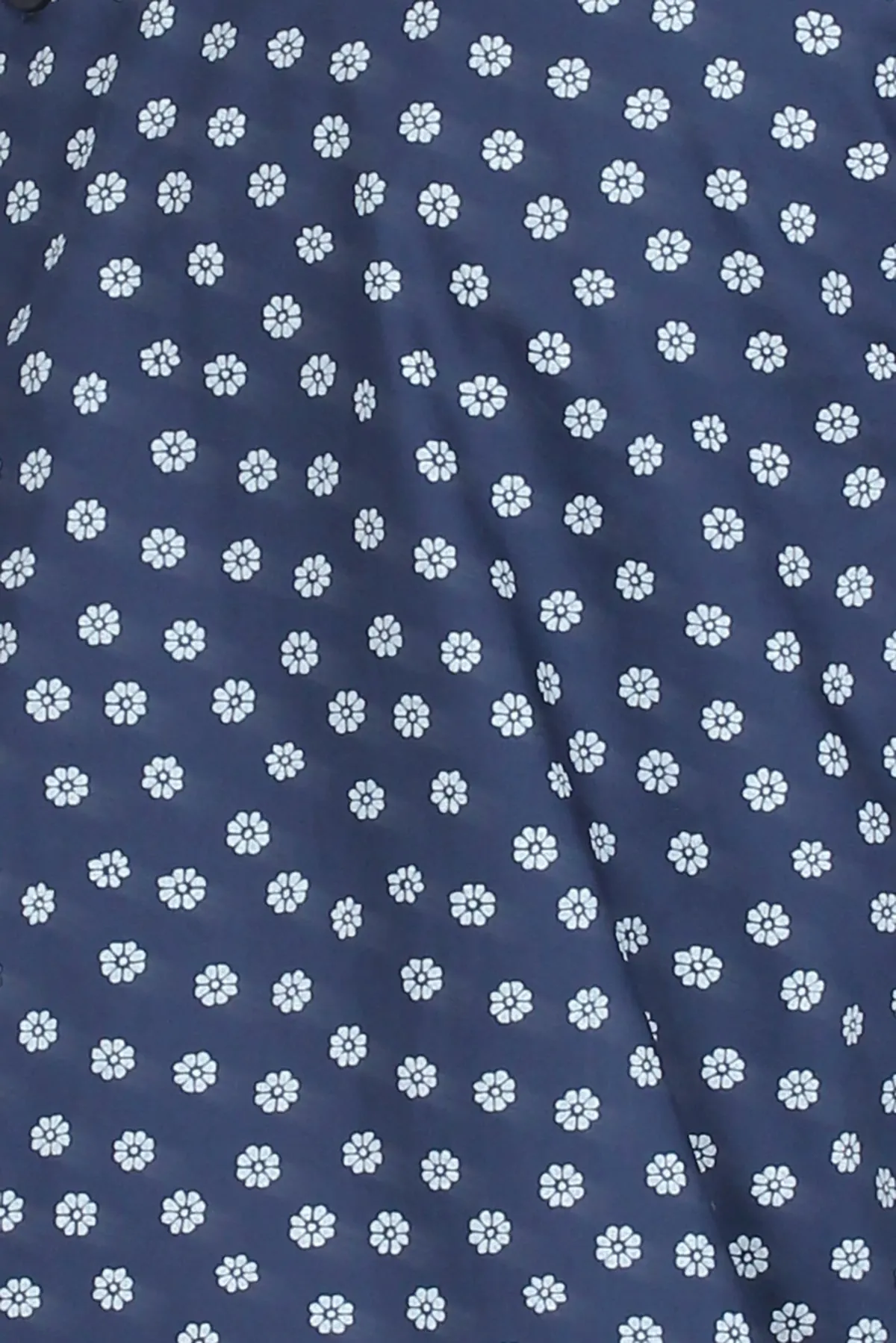 Camicia uomo blu con fiorellini a contrasto