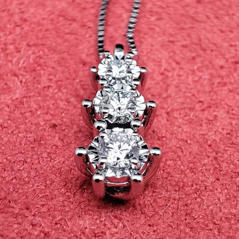 Collana DonnaOro ORIZZONTI Trilogy in Oro Bianco 18kt e Diamanti