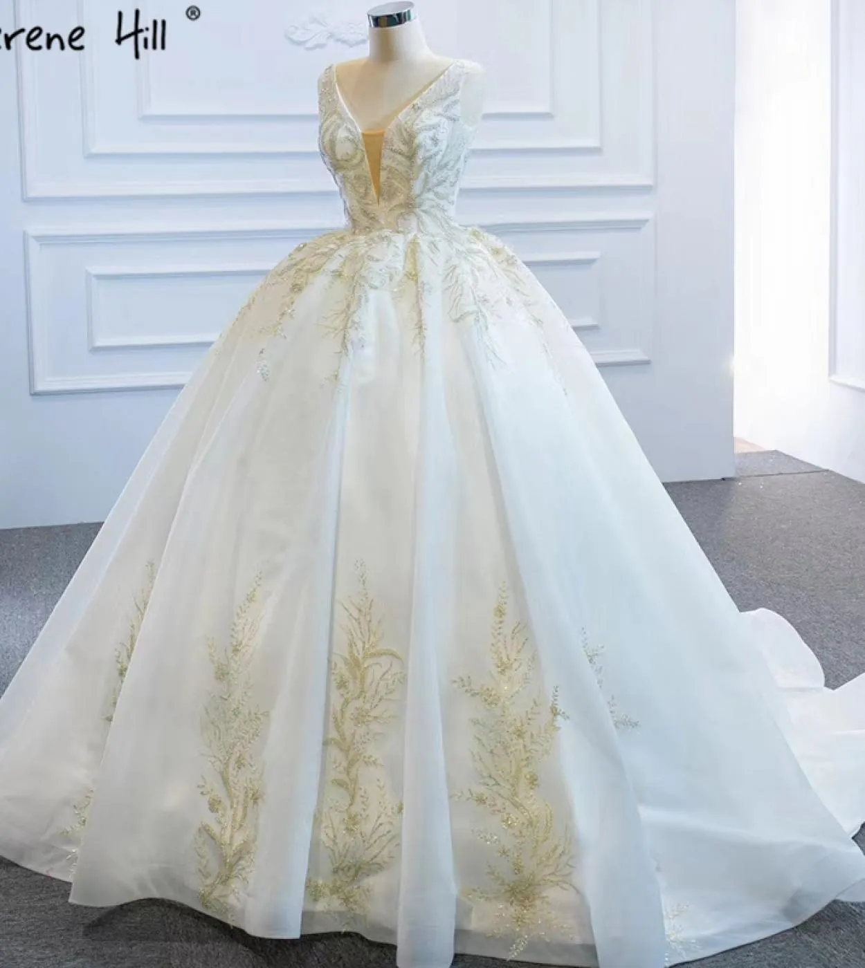 Dubai Vneck White Highend Abiti da sposa senza maniche con perline Abiti da sposa con lacci Hm67167 Abiti da sposa su misura