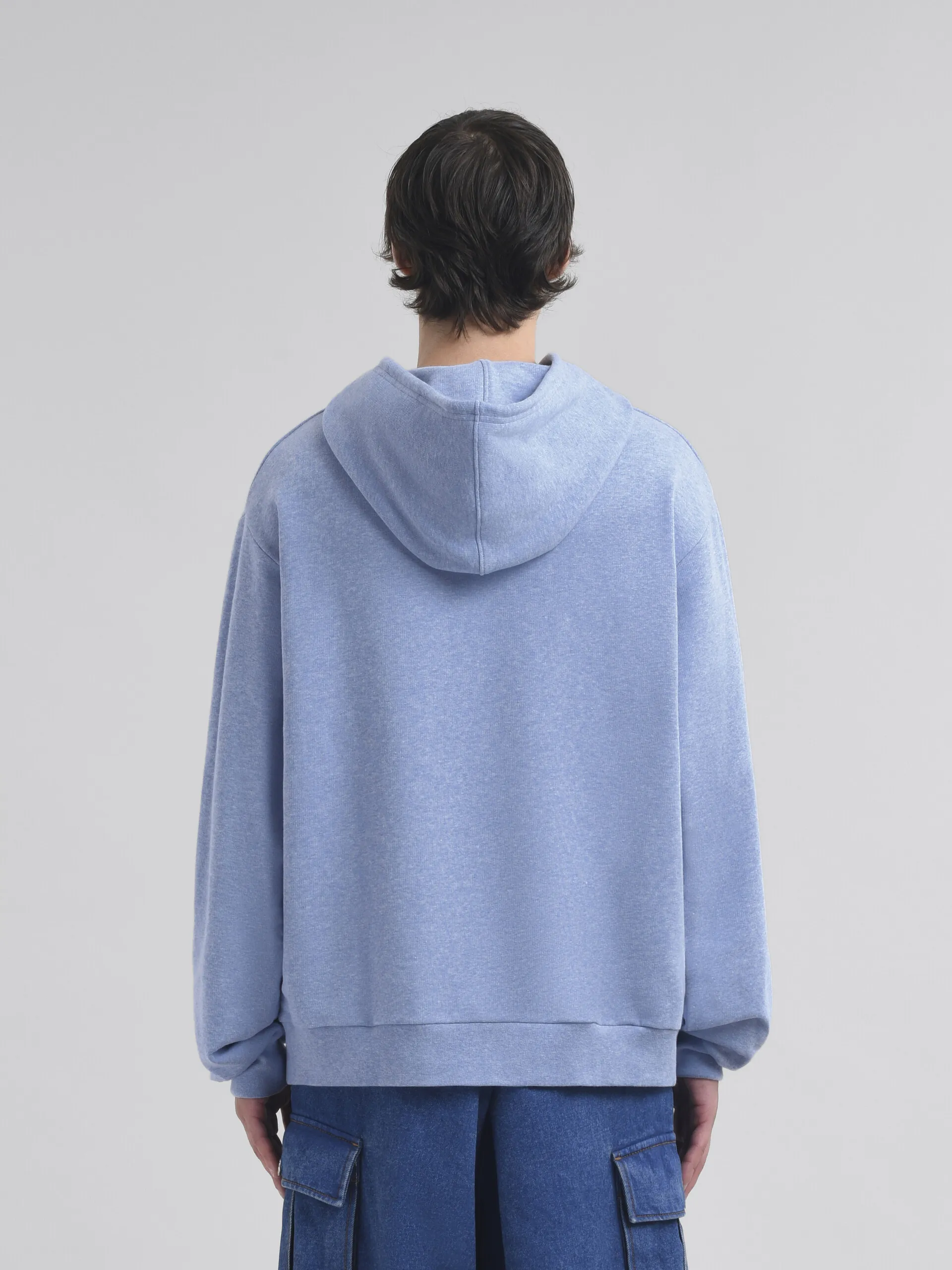 Felpa con cappuccio in cotone mélange azzurro con applicazione Marni