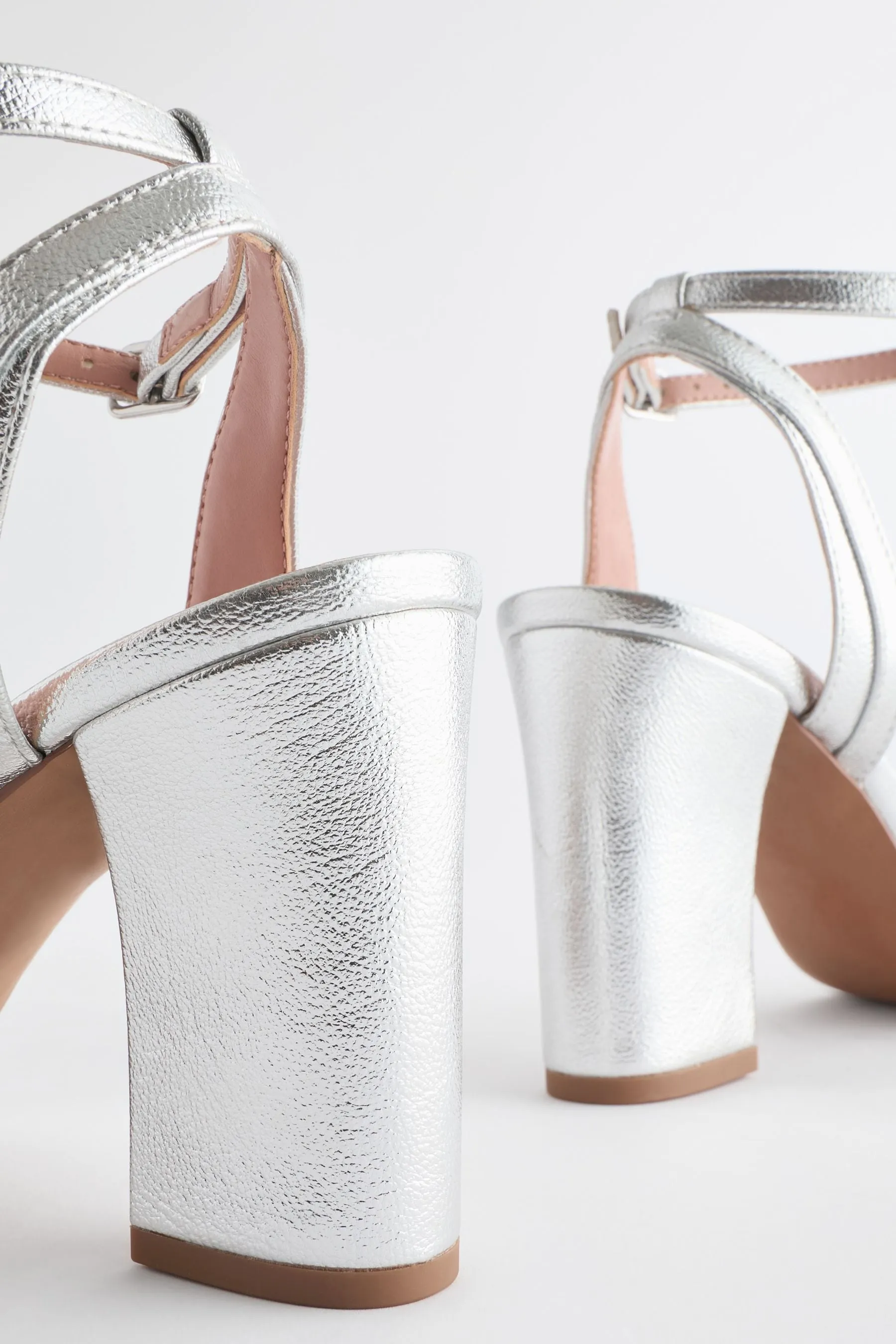 Forever Comfort® - Sandali con tacco largo