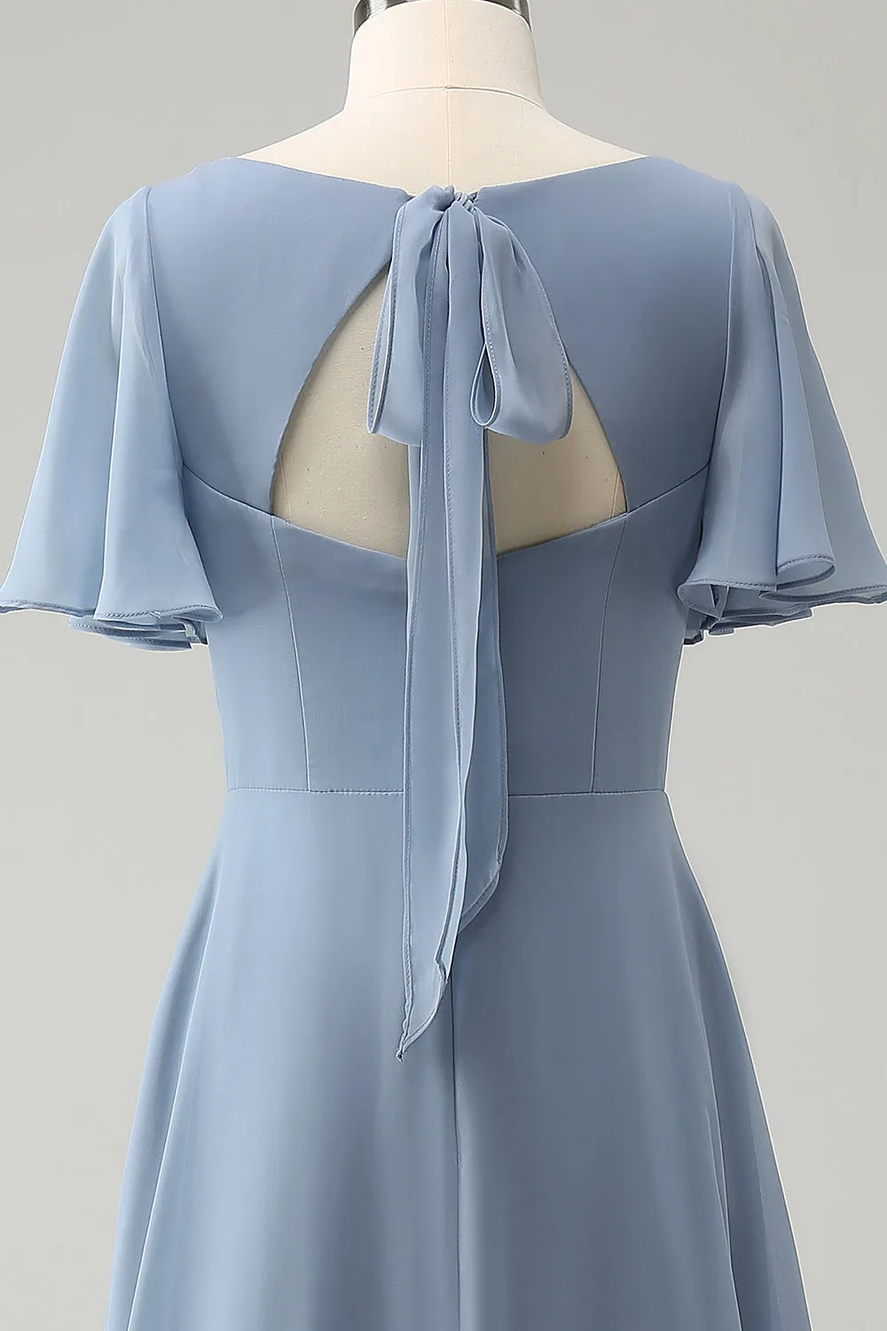 Grigio Blu V-Neck Puff Chiffon Abito lungo da damigella d'onore con Hollow Out Back