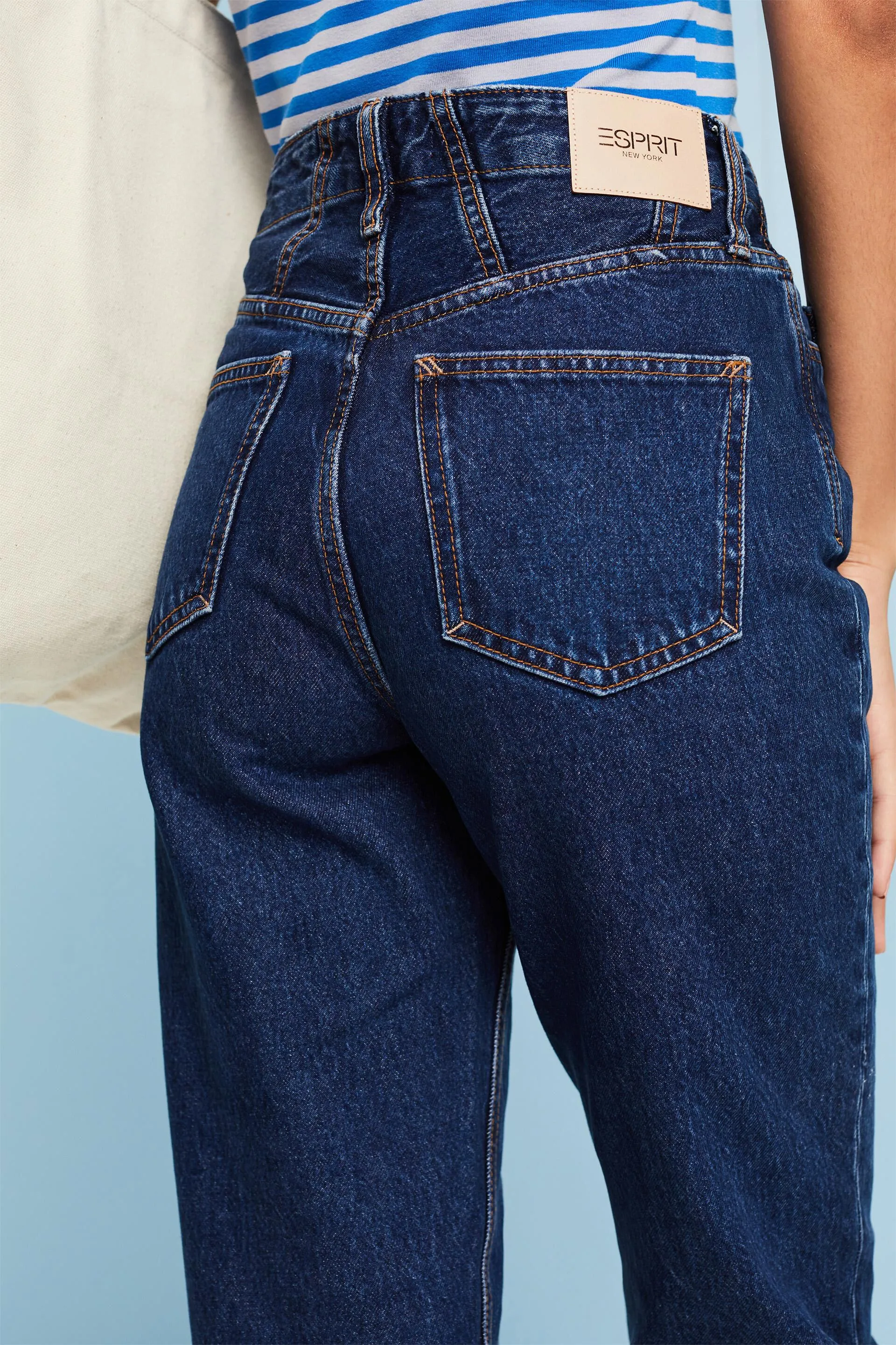 Jeans dritti a vita alta