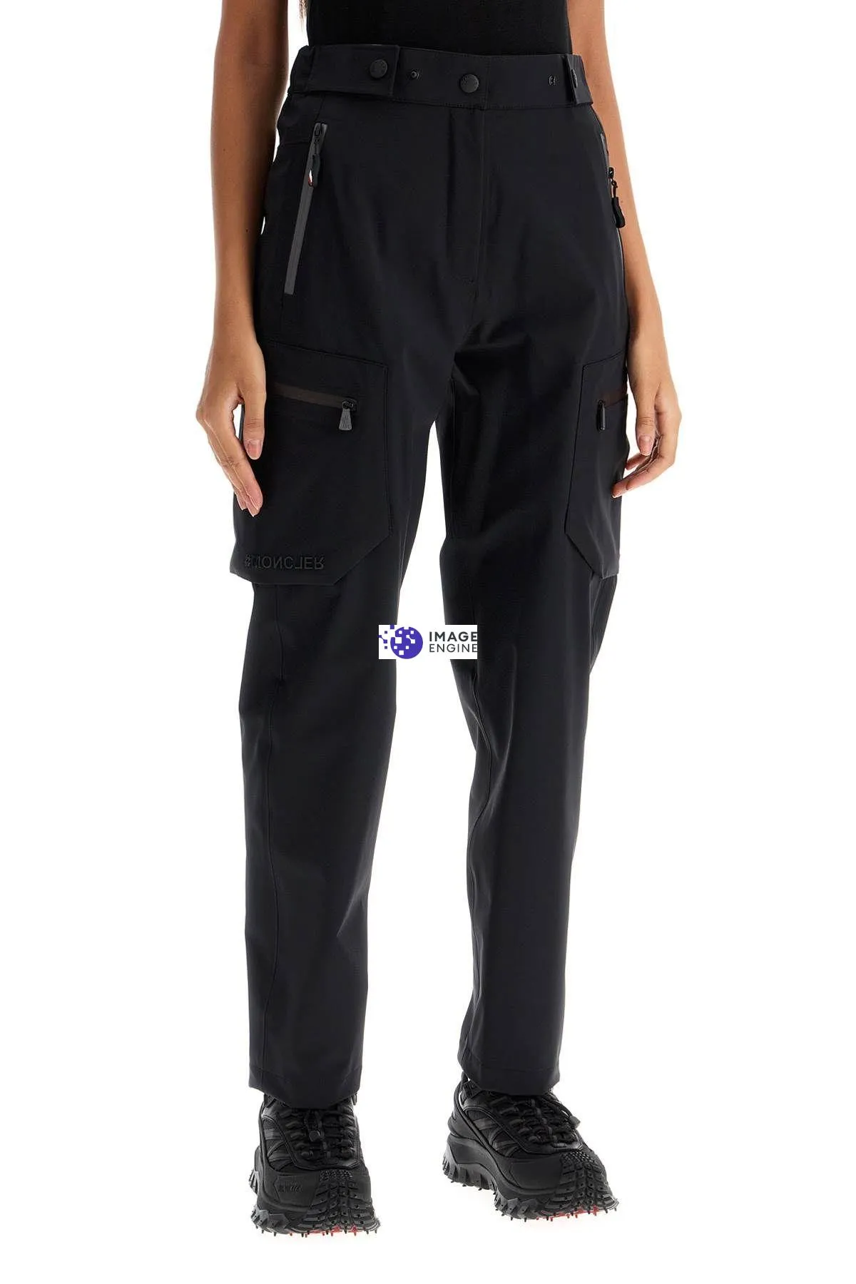 Joggers in hardshell