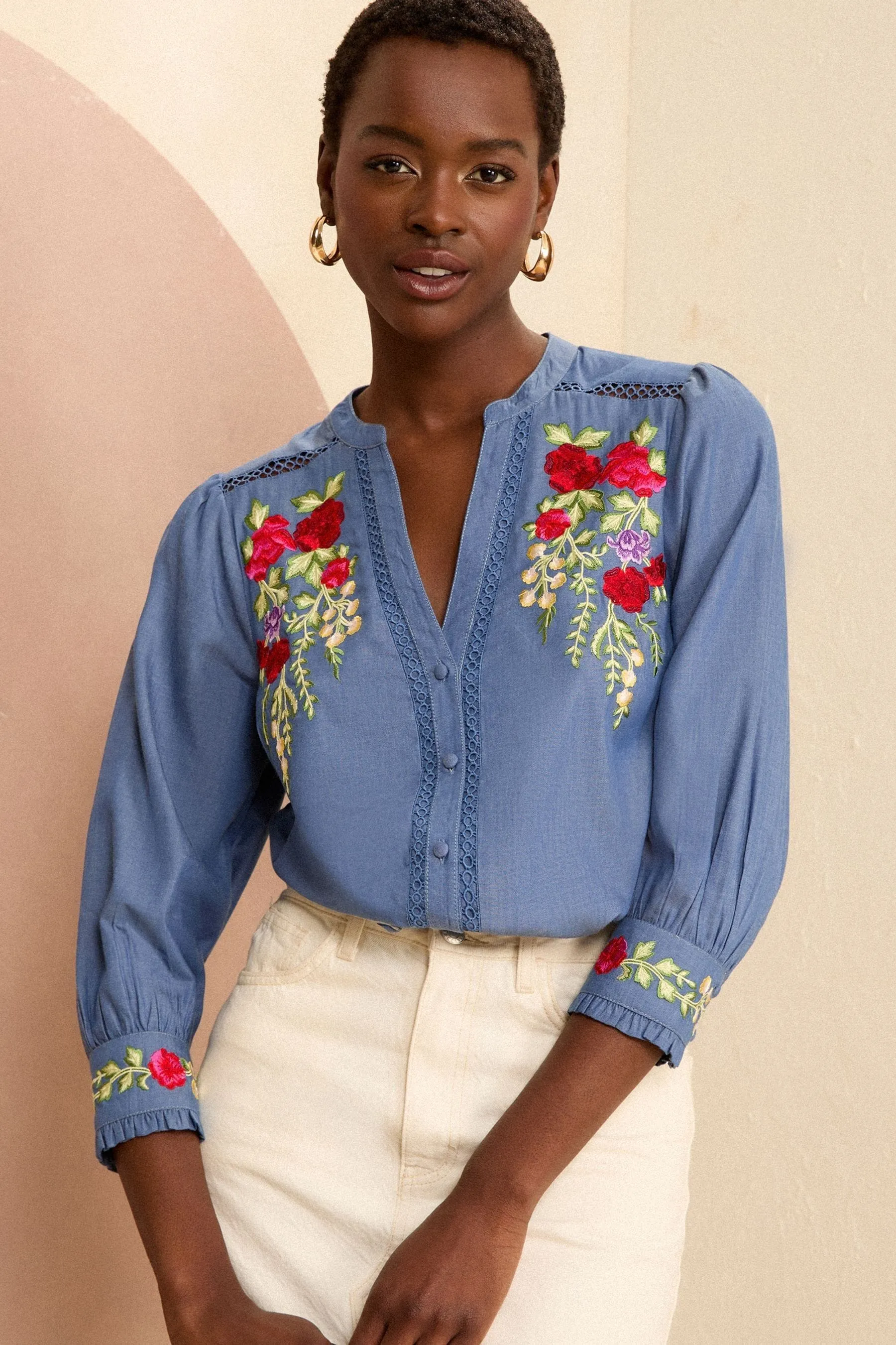 Love & Roses Scollo a V - Blusa a 3/4 con maniche Con bottoni a 10/11