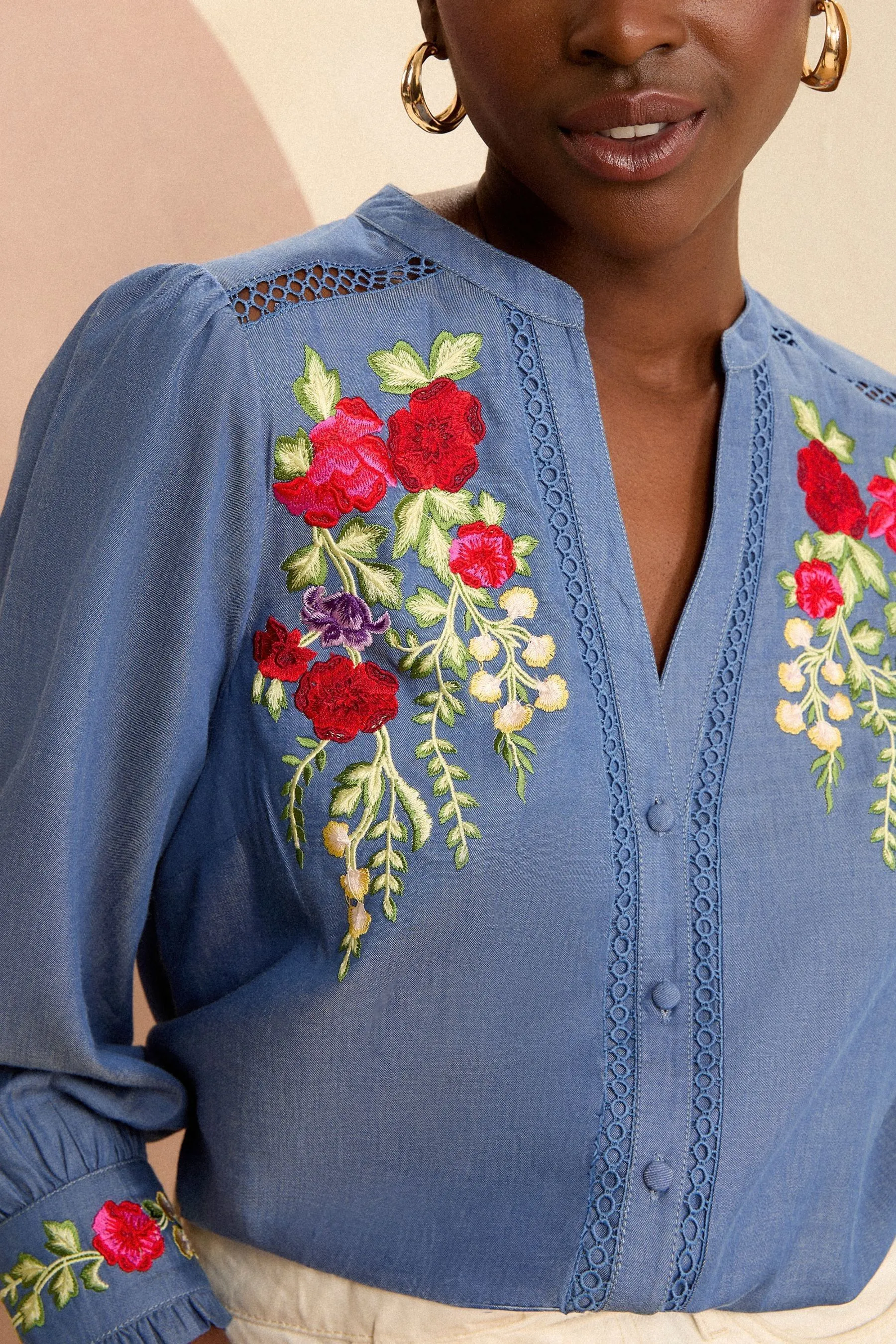 Love & Roses Scollo a V - Blusa a 3/4 con maniche Con bottoni a 10/11