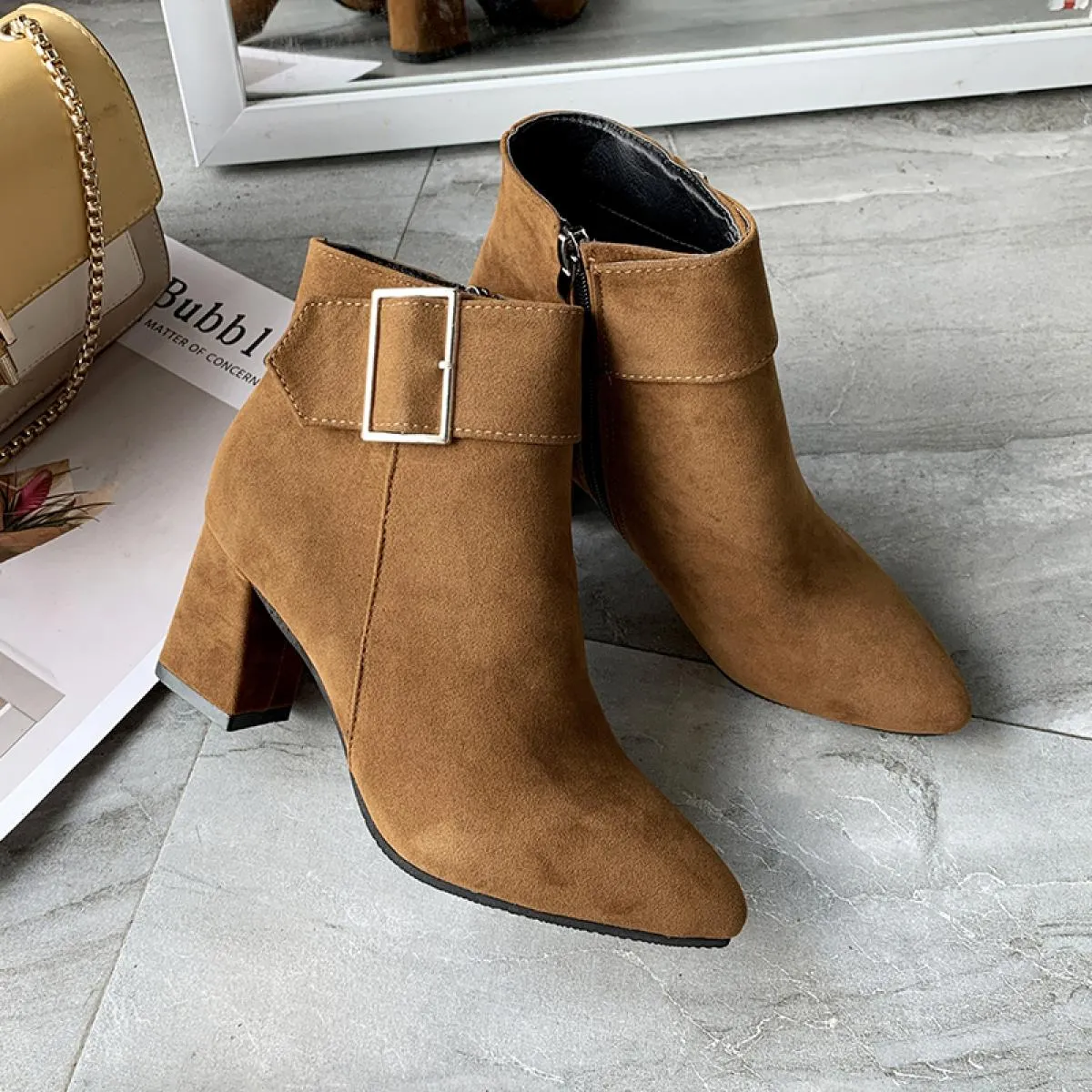 Nuove scarpe con tacco alto Stivali Chelsea in pelle scamosciata Donna Inverno 2023 Stivaletti in pelle scamosciata di marca Déc