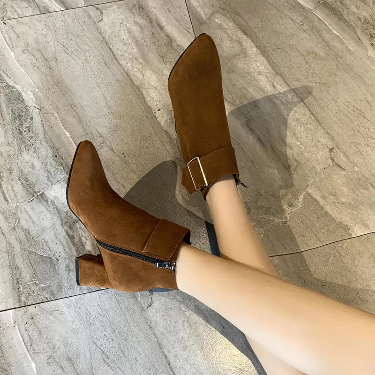 Nuove scarpe con tacco alto Stivali Chelsea in pelle scamosciata Donna Inverno 2023 Stivaletti in pelle scamosciata di marca Déc