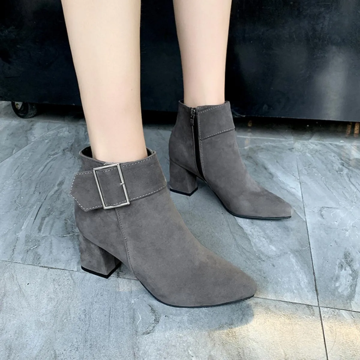 Nuove scarpe con tacco alto Stivali Chelsea in pelle scamosciata Donna Inverno 2023 Stivaletti in pelle scamosciata di marca Déc