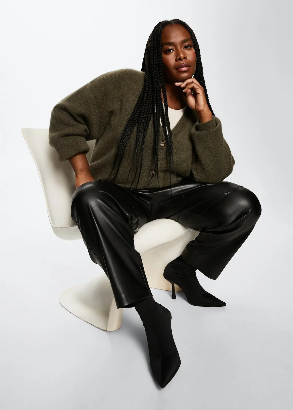 Pantaloni vita elasticizzata similpelle