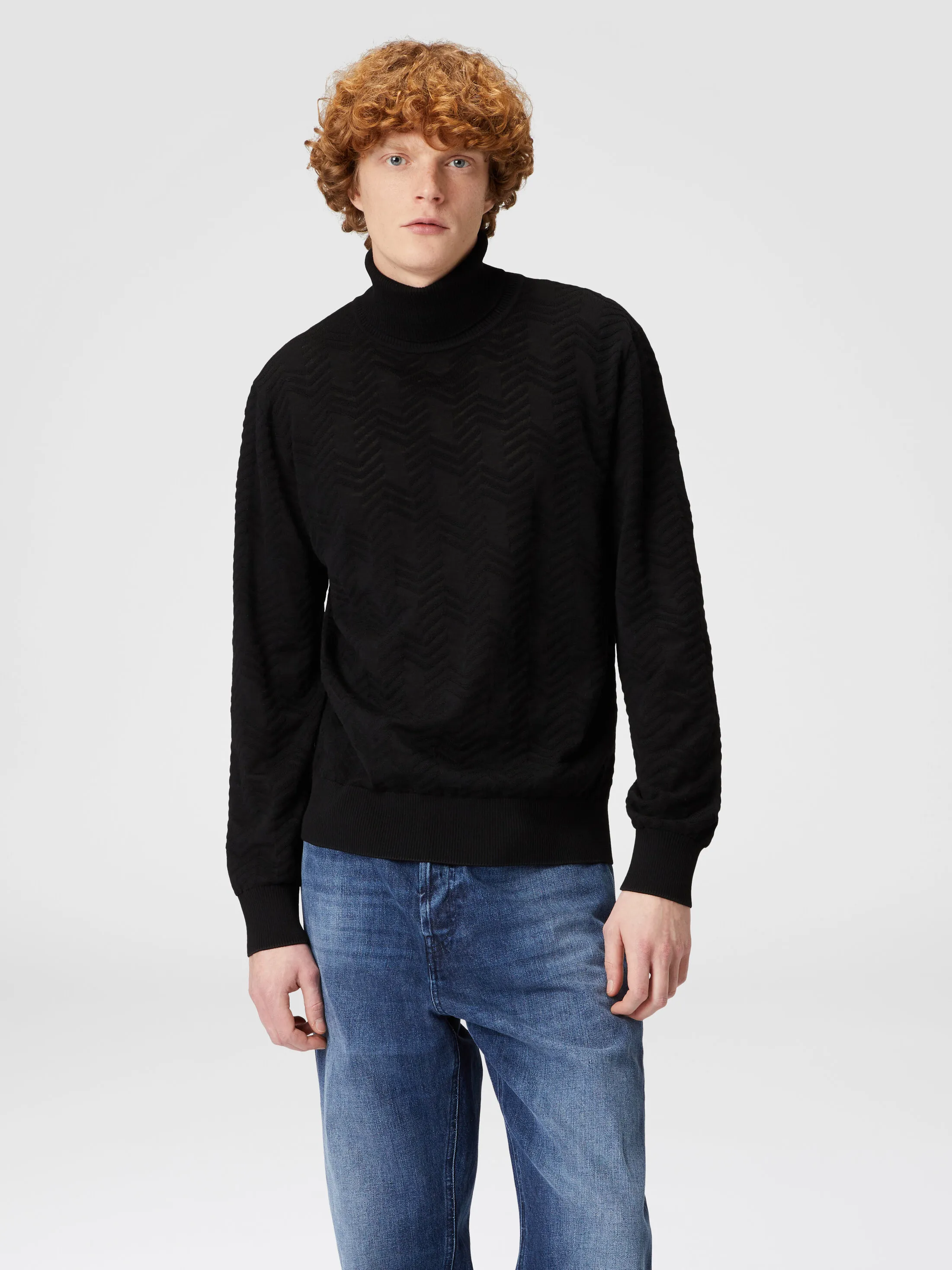 Pullover a collo alto in lana con chevron tono su tono