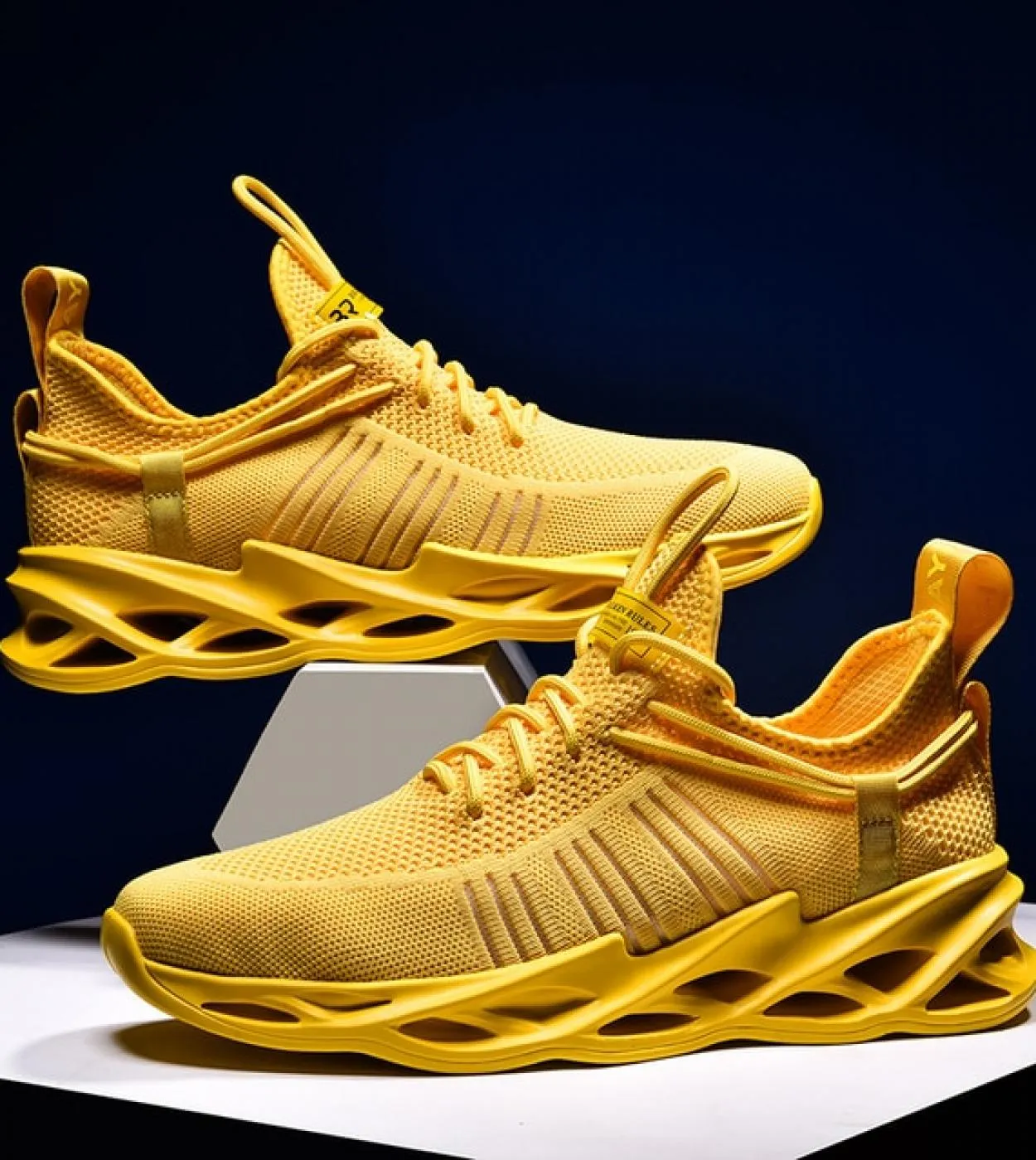 Scarpe da uomo Sneakers Uomo Tenis Scarpe di lusso Scarpe casual da uomo Scarpe da ginnastica Race Off White Scarpe moda Mocassi