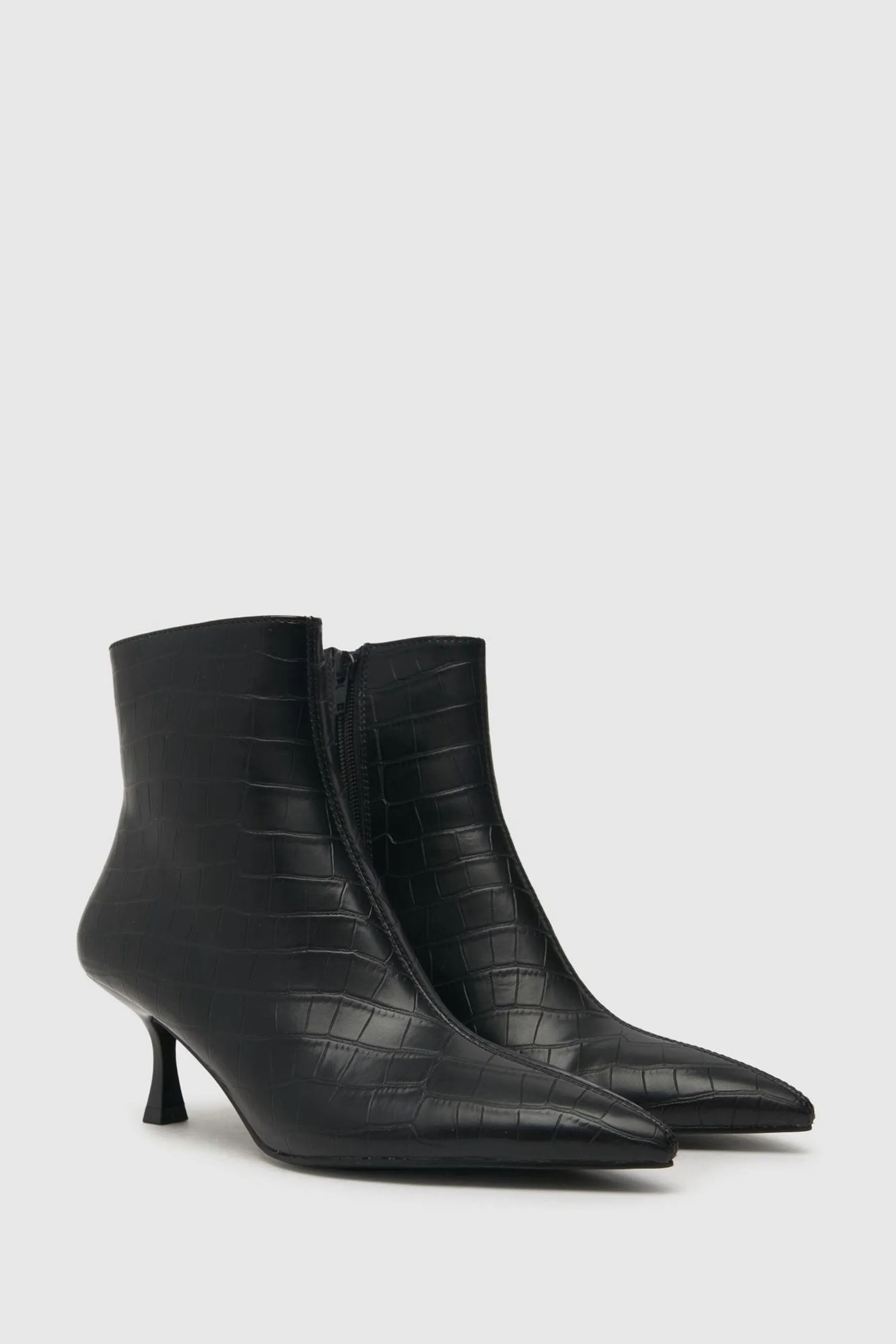 Schuh - Nero effetto coccodrillo - Stivali