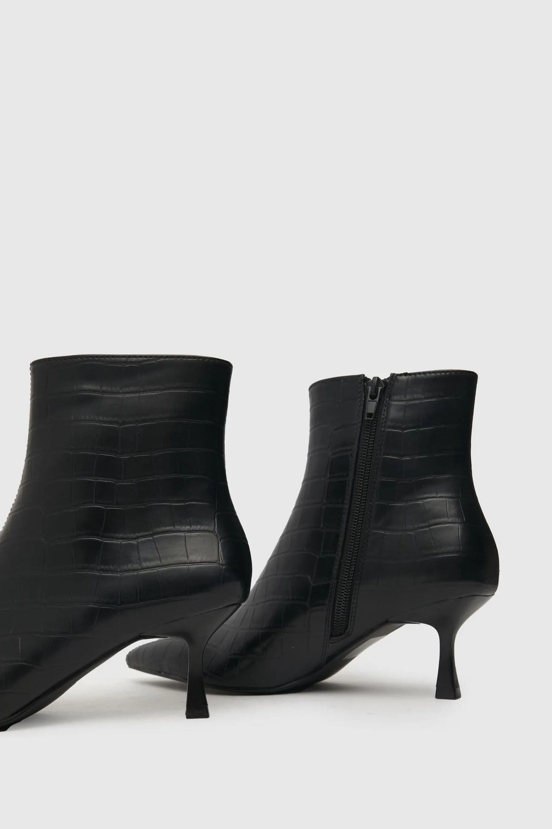 Schuh - Nero effetto coccodrillo - Stivali