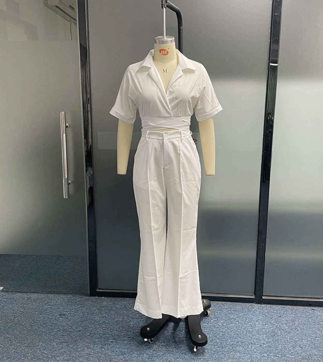 Wafads Set da due pezzi da donna Summer Stylish Casual Solid Risvolto con scollo a V Lace Up Top manica corta Pantaloni larghi S